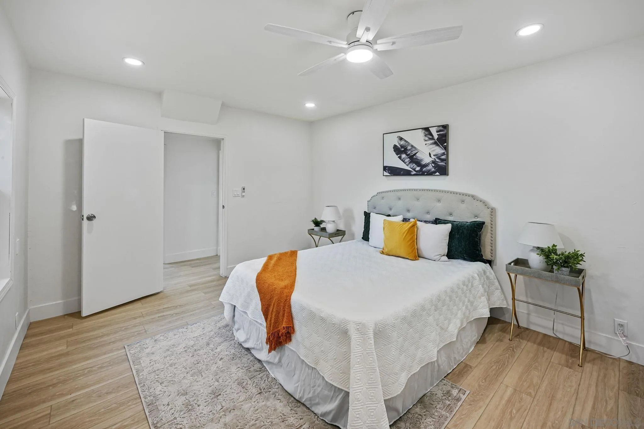 https://cdn.realtyfeed.com/cdn/127/260020062/bce9de0bd6365fbc440834dabbd5b8db.webp