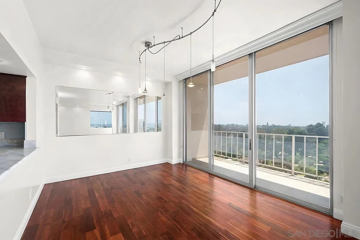 Photo #7: 260020069 Listing: Photo #7