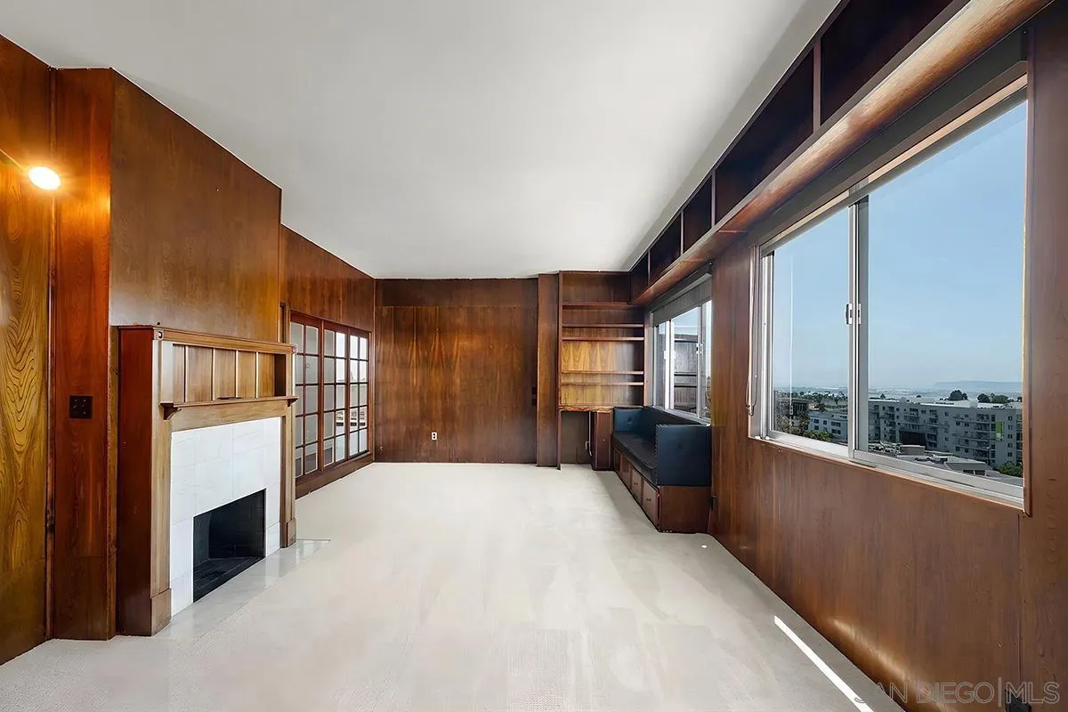 https://cdn.realtyfeed.com/cdn/127/260020069/920ba414db6f15306bc0a7b8fb045721.webp