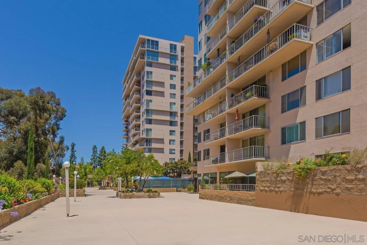 Photo #61: 260020069 Listing: Photo #61
