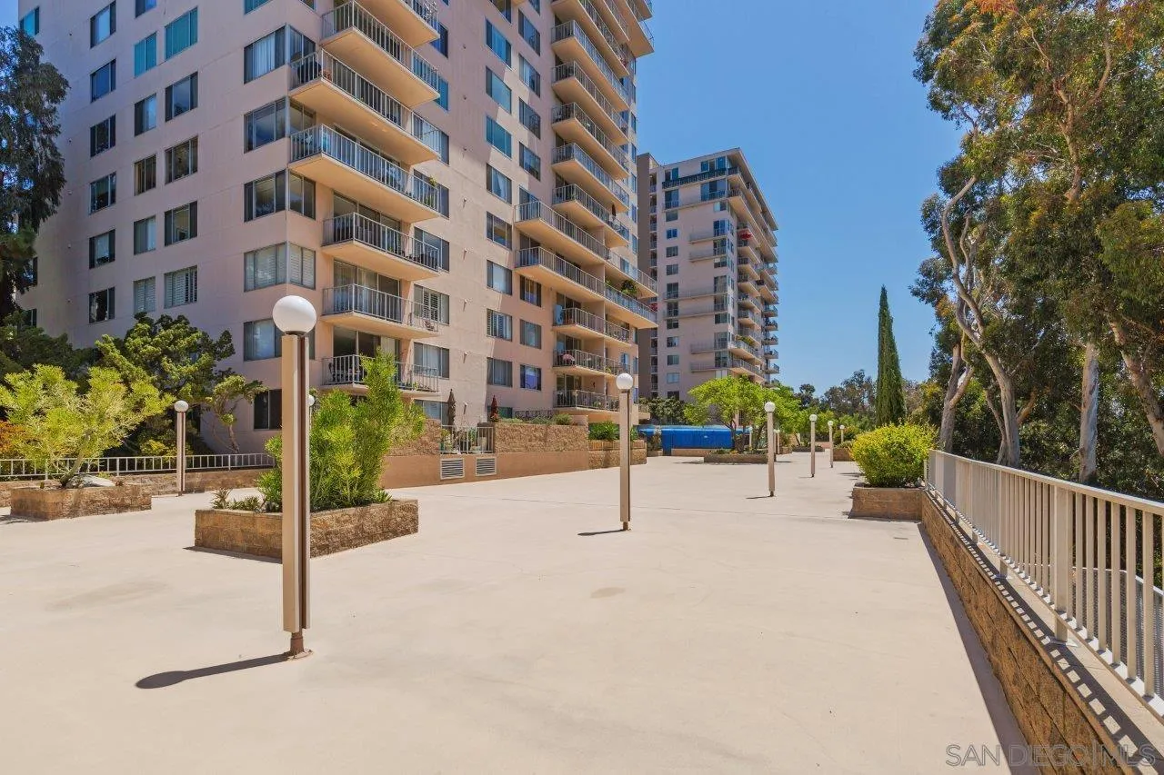 https://cdn.realtyfeed.com/cdn/127/260020069/f85ec44a3ee3816175c34176e3bb58ce.webp