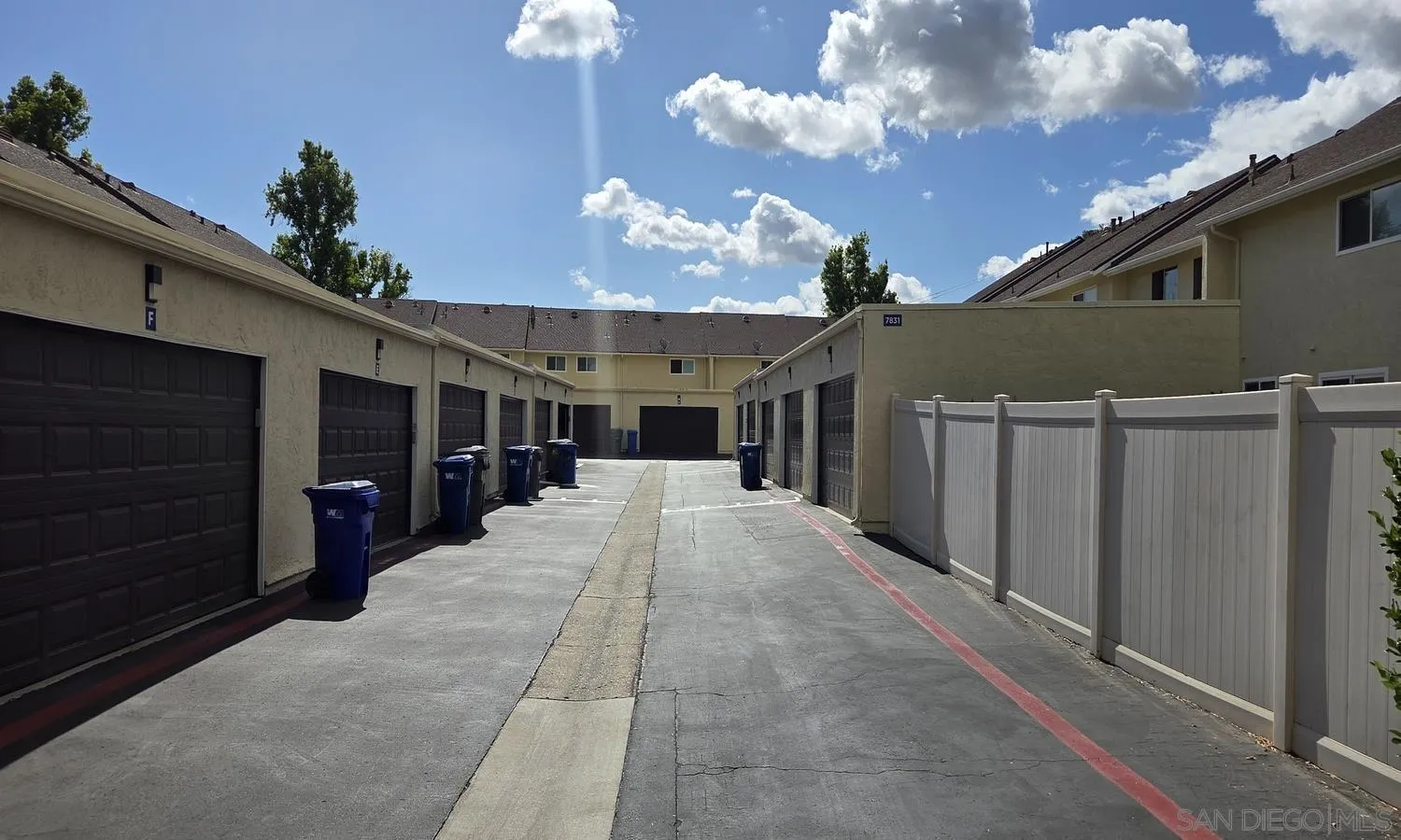 https://cdn.realtyfeed.com/cdn/127/260020070/046dd2b33eab528ade41a3ffd2ccf042.webp