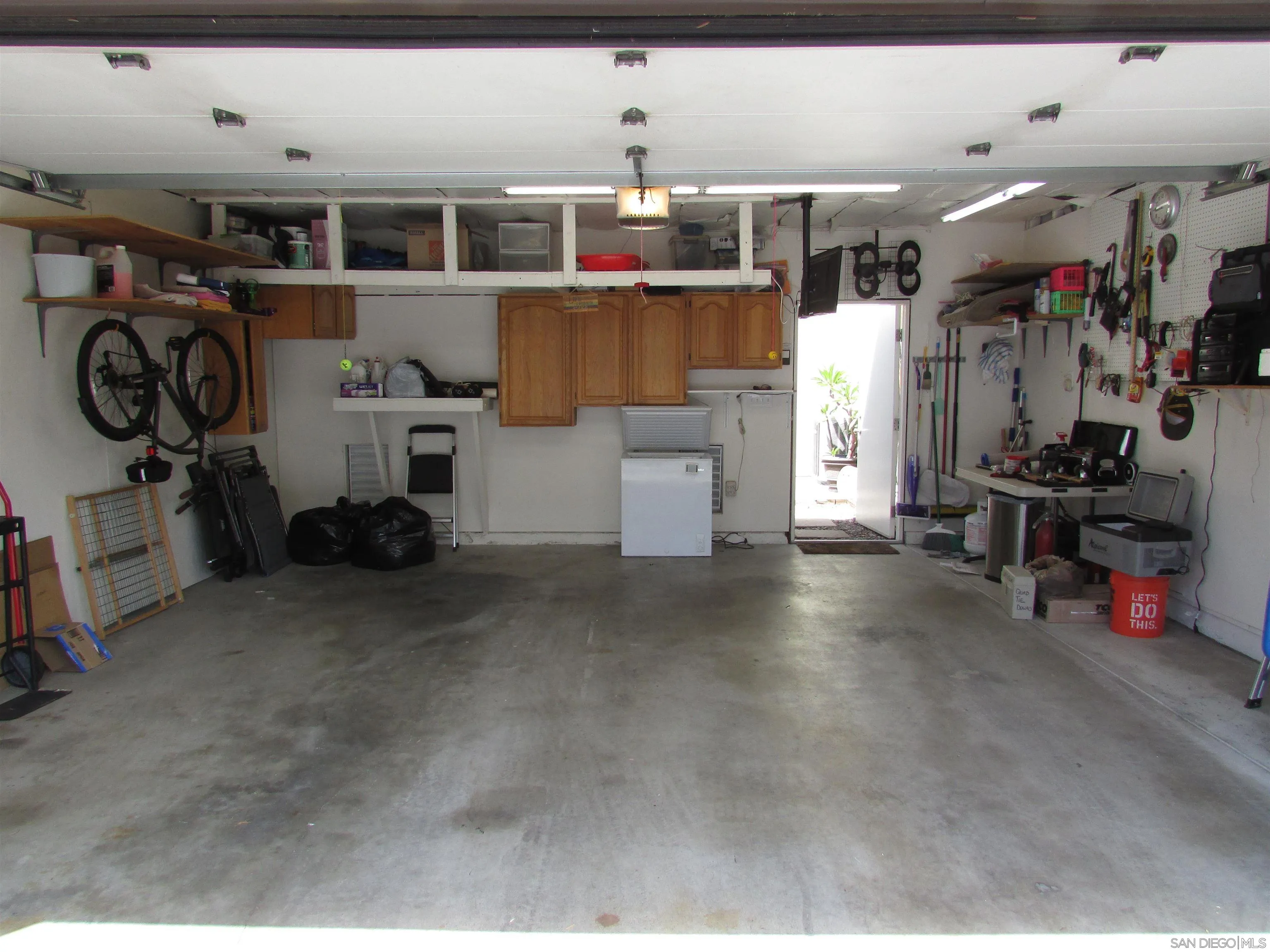 https://cdn.realtyfeed.com/cdn/127/260020070/3d40d2f6aebfc4f22f8db7694fdd24d7.webp
