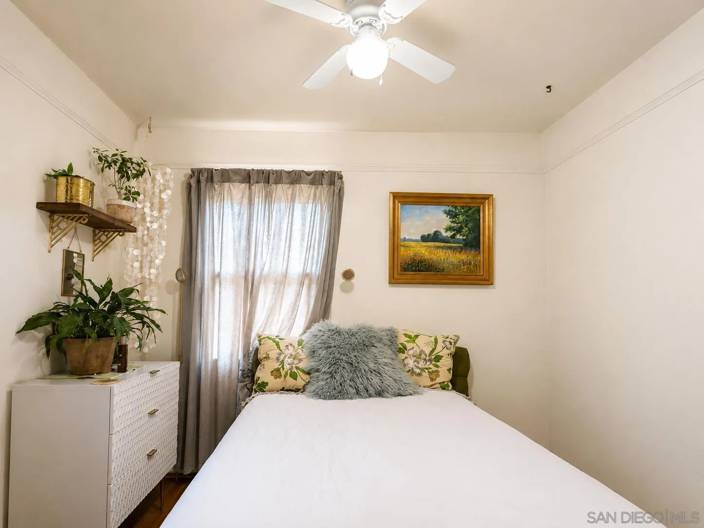 https://cdn.realtyfeed.com/cdn/127/260020081/ecdff88f2fe18332f42c26675b7cf50f.webp
