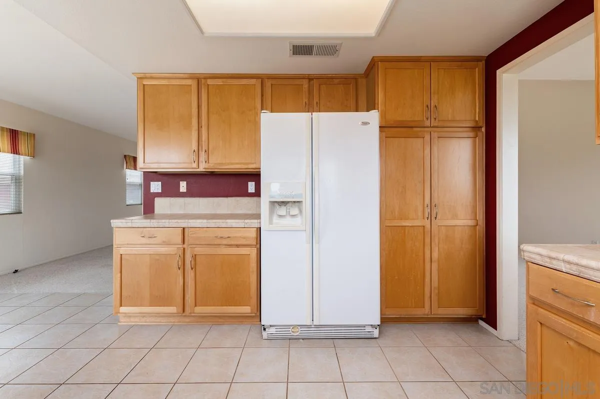 https://cdn.realtyfeed.com/cdn/127/260020082/5313b2853a1b8d20578ab23dfd7c8453.webp