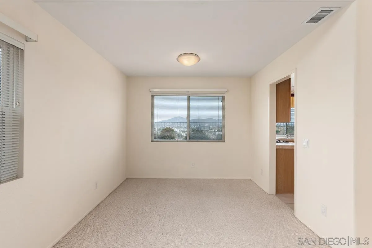 https://cdn.realtyfeed.com/cdn/127/260020082/9cf85dd5ae8deed4d11a89b54f500913.webp