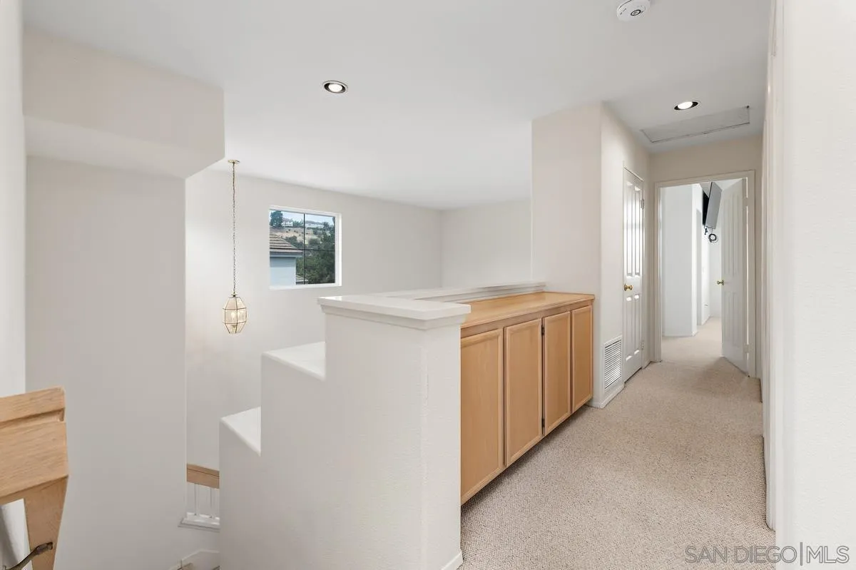 https://cdn.realtyfeed.com/cdn/127/260020082/c24a01472293919a6ec372df1acbfa68.webp