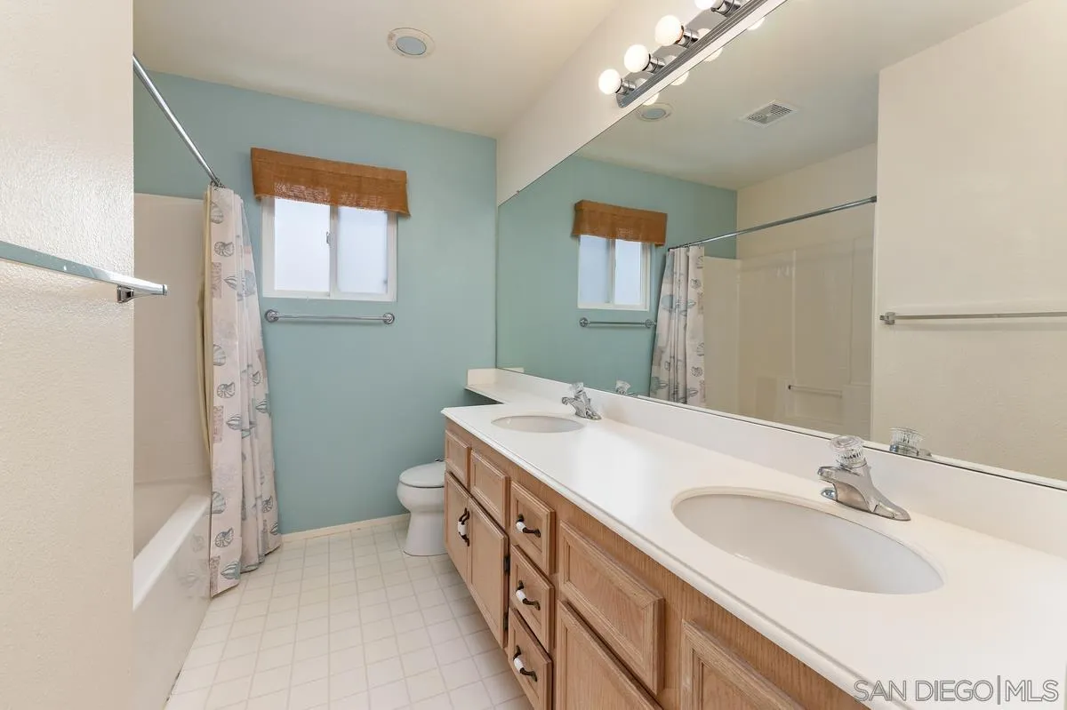 https://cdn.realtyfeed.com/cdn/127/260020082/dcb9ffac582788ca54d11f965b536e67.webp