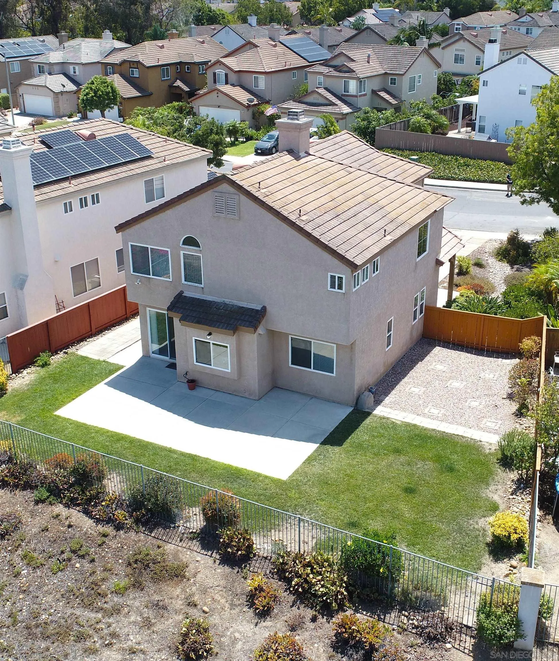 https://cdn.realtyfeed.com/cdn/127/260020082/e9a3bad0e87d6b90e5d4fb79a4893532.webp