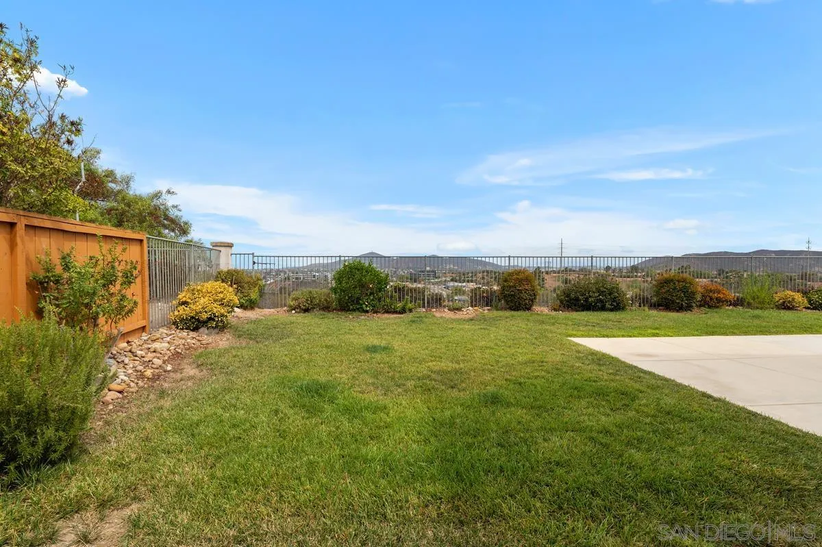 https://cdn.realtyfeed.com/cdn/127/260020082/f79dcd3377d5e866531fedcc899f6591.webp