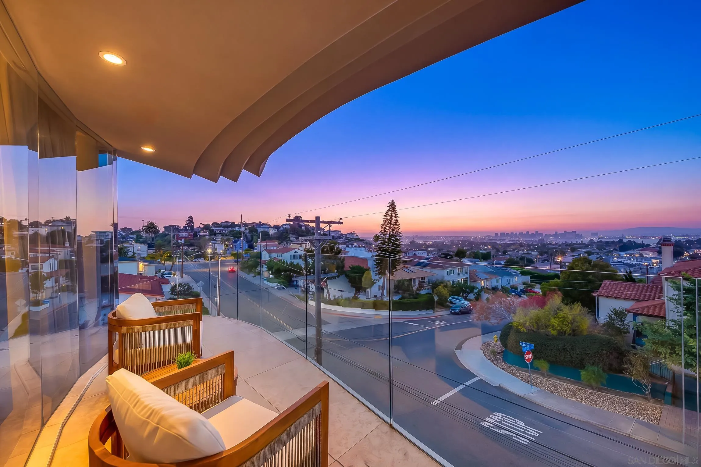 1676 Plum, San Diego, CA 92106, photo 53