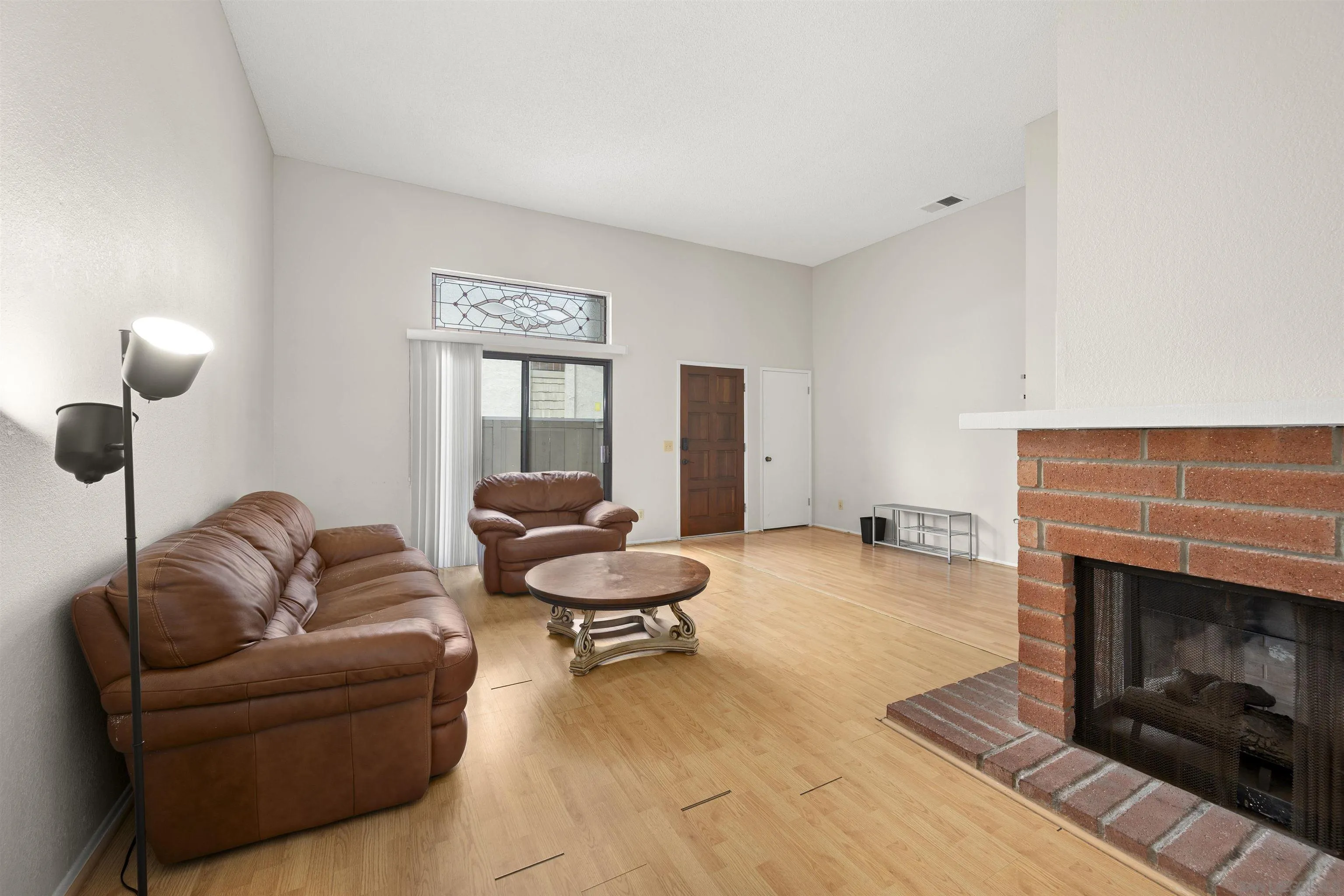 4064 Mahaila Ave Unit C, San Diego, CA 92122 - Photo 5 of 33, San Diego, CA