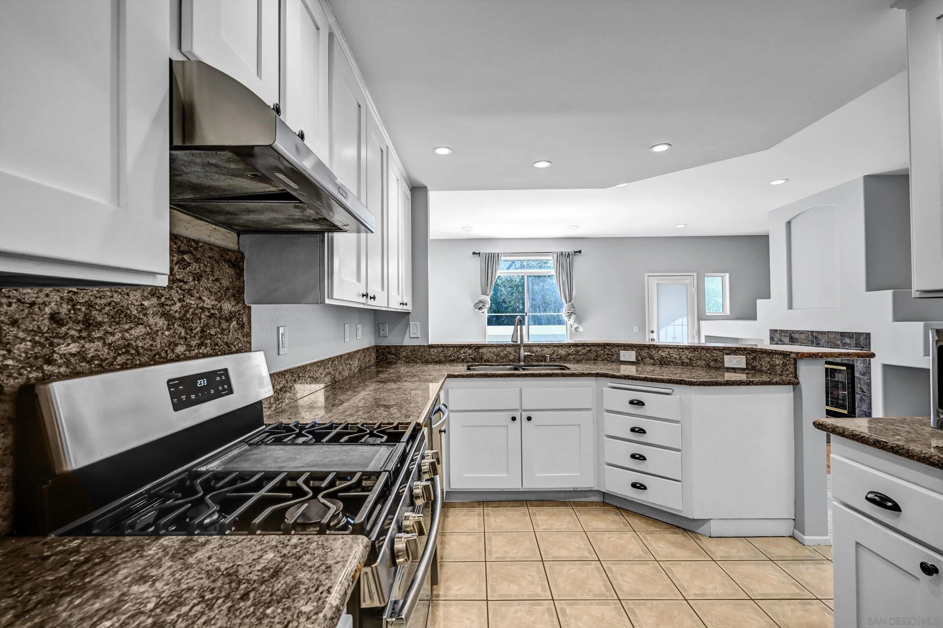 Photo #17: 260020099 Listing: Photo #17