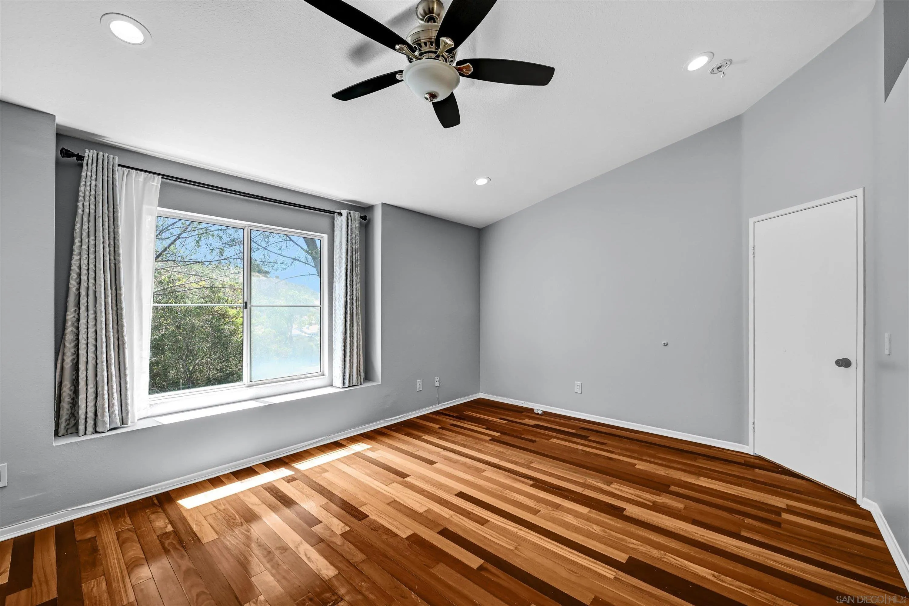 Photo #27: 260020099 Listing: Photo #27