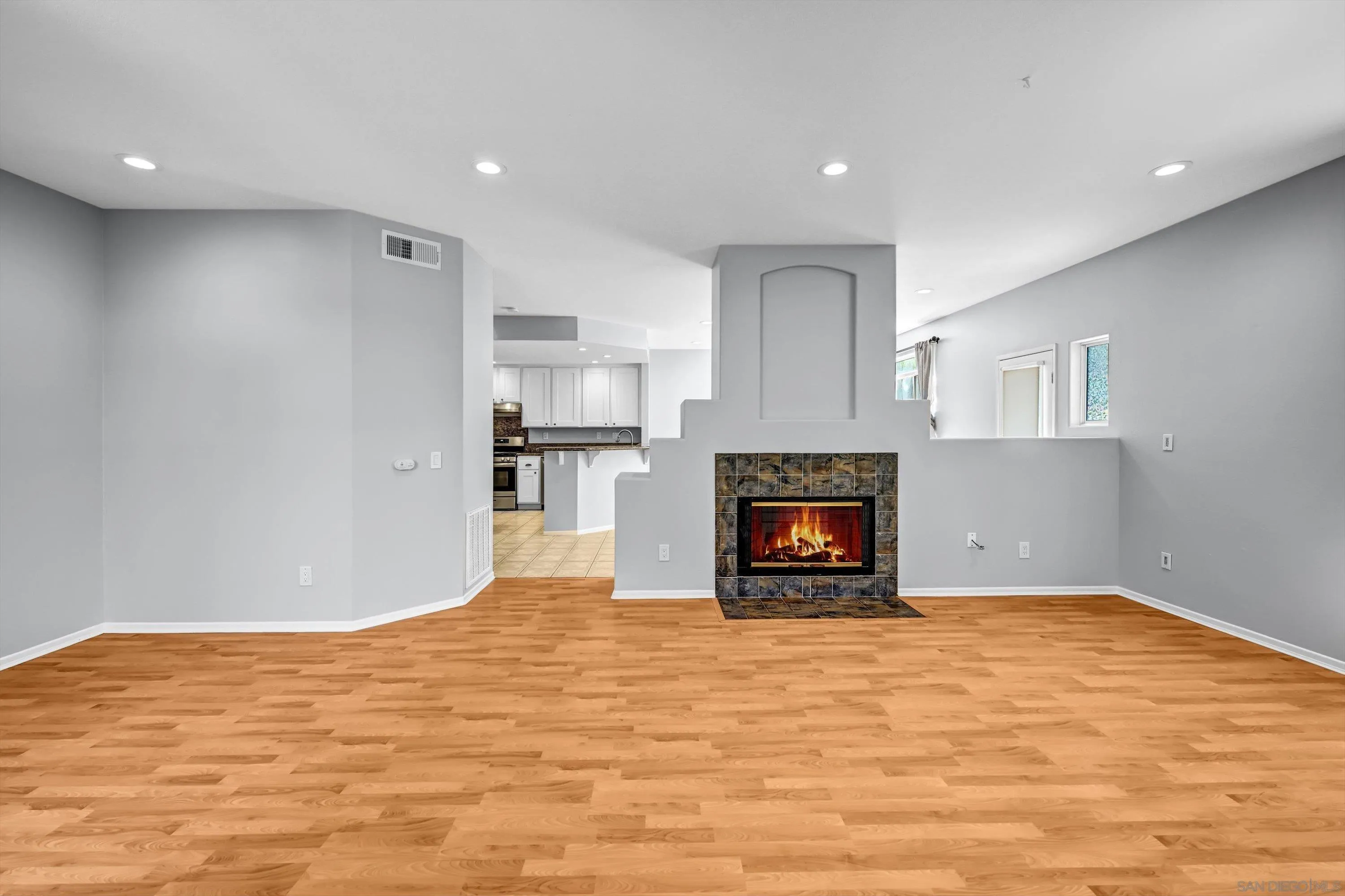 9325 Babauta Rd Unit 8, San Diego, CA 92129 - Photo 4 of 29, San Diego, CA