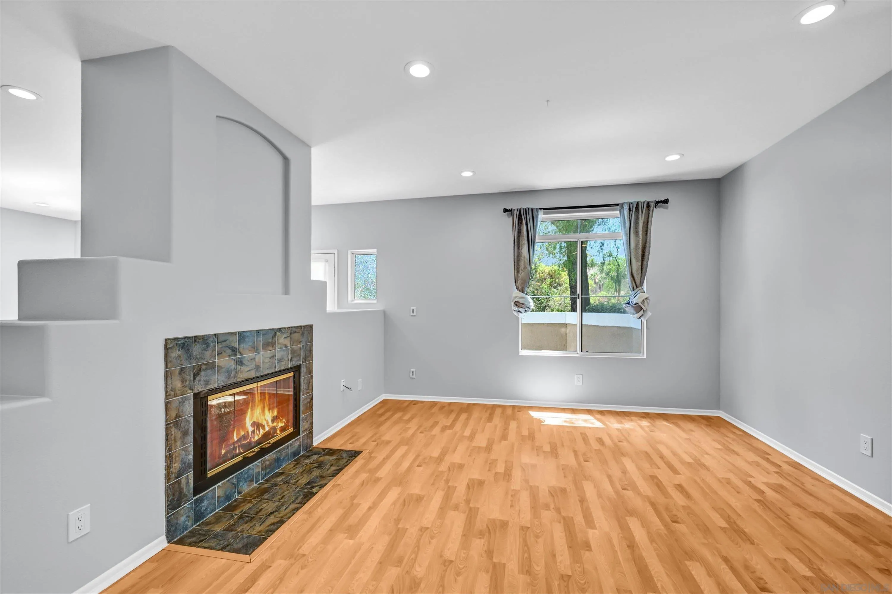 Photo #7: 260020099 Listing: Photo #7