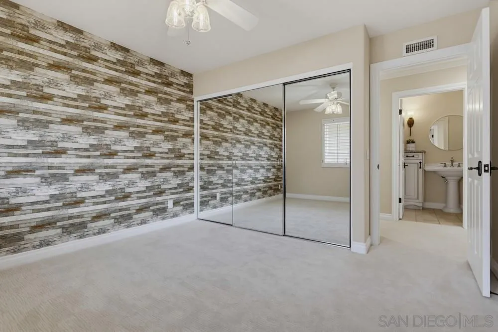 https://cdn.realtyfeed.com/cdn/127/260020109/1ceaed1a0601ff2c1643b2d9b6a6c1d6.webp