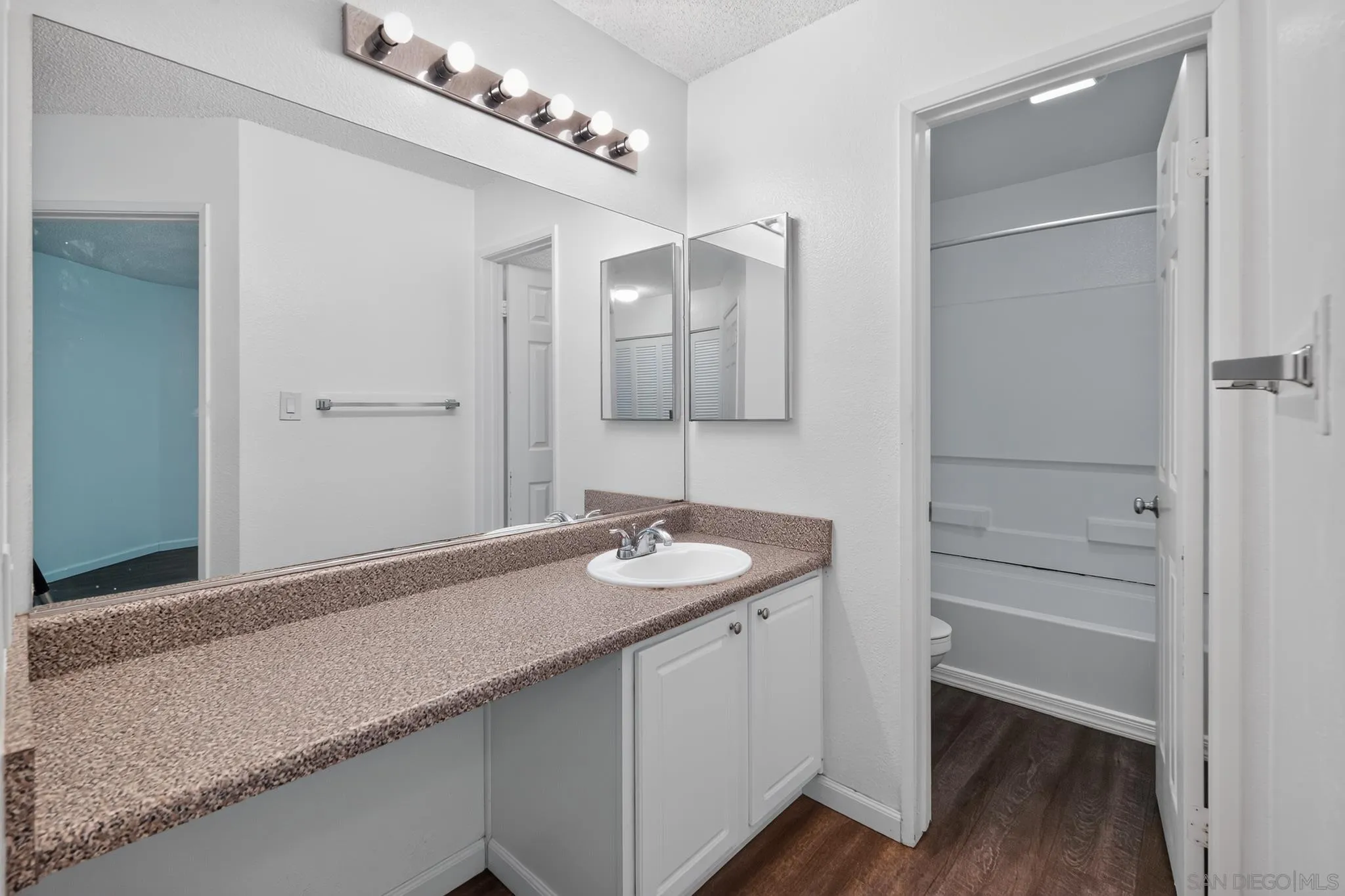 https://cdn.realtyfeed.com/cdn/127/260020110/86f321dccfce2c04239ae502dff93cf2.webp