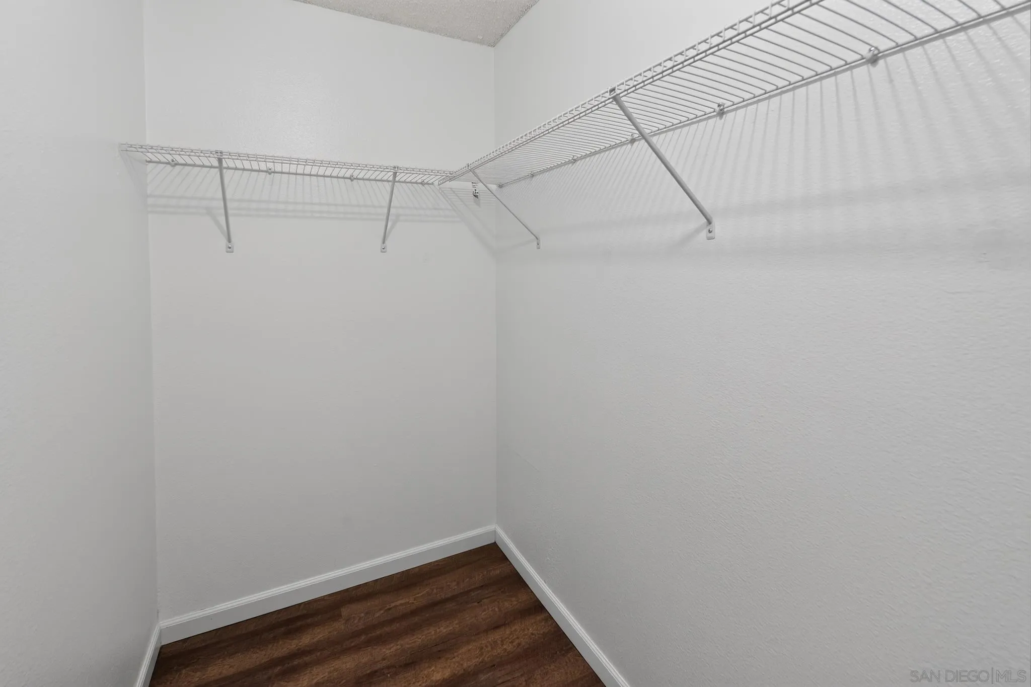 https://cdn.realtyfeed.com/cdn/127/260020110/c8b0d0191e71f69707af4e29bea38938.webp