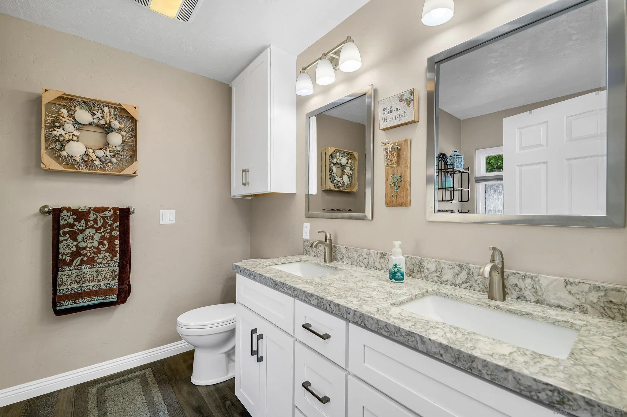 https://cdn.realtyfeed.com/cdn/127/260020113/12782ef7570743df87189bfb18487bf8.webp