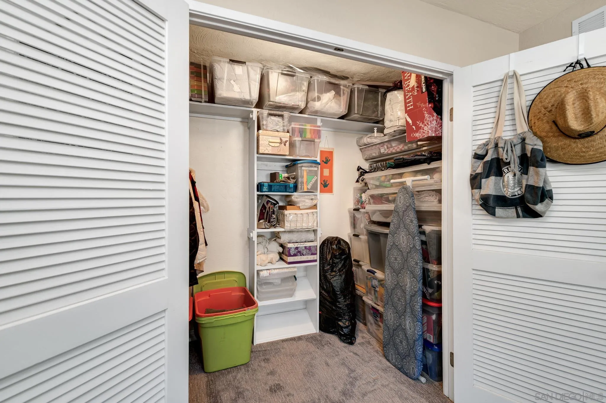https://cdn.realtyfeed.com/cdn/127/260020113/7b8c1450ec192b97bb2110b23b73f37b.webp