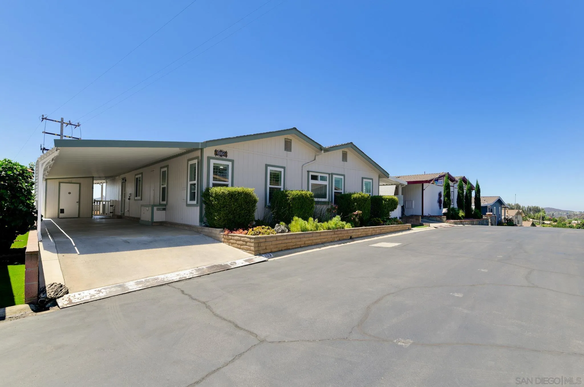 https://cdn.realtyfeed.com/cdn/127/260020113/8559c1d2f86023881323d10a3036a0fa.webp