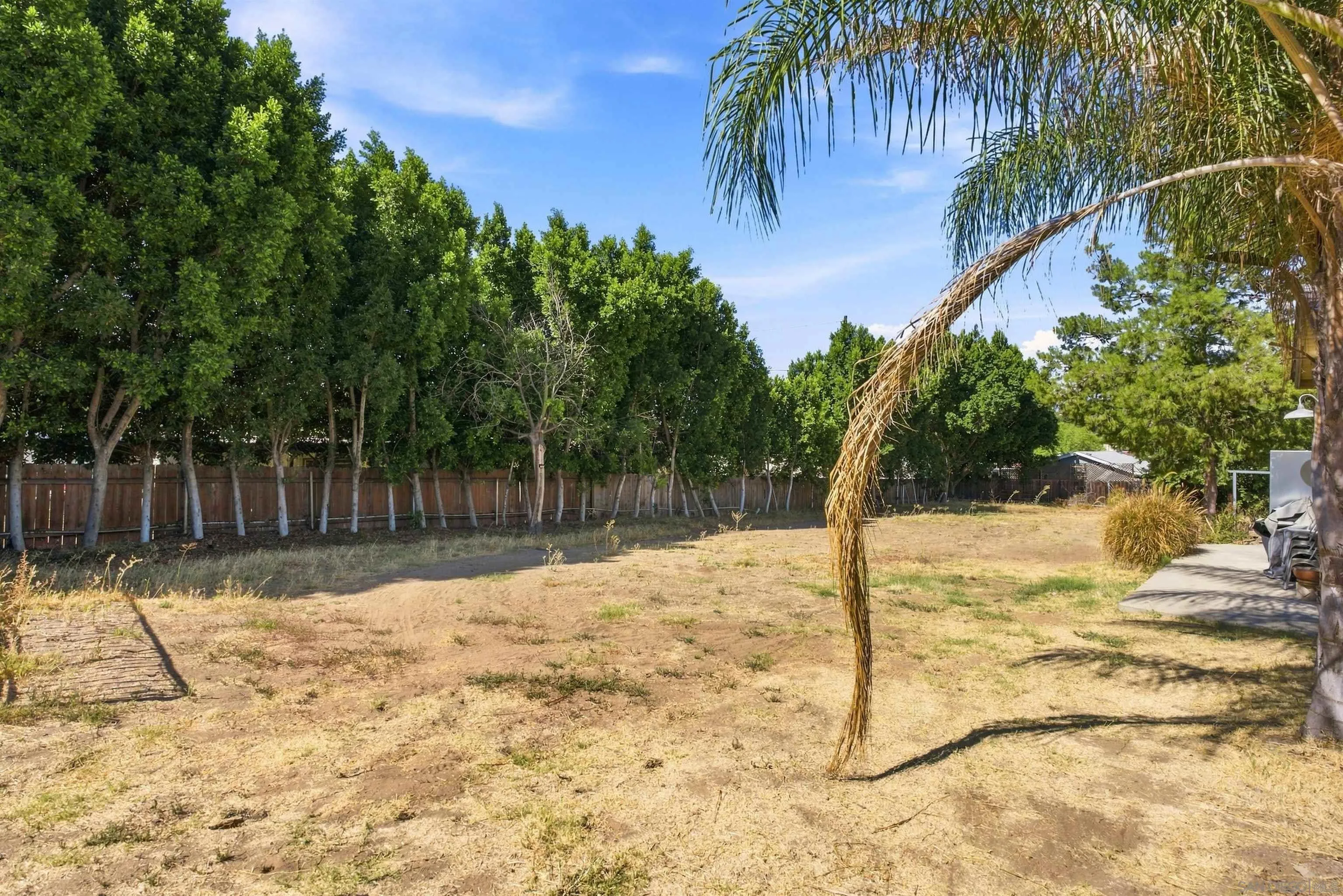 https://cdn.realtyfeed.com/cdn/127/260020115/3a893b28157af12298fa0b1115465e6a.webp