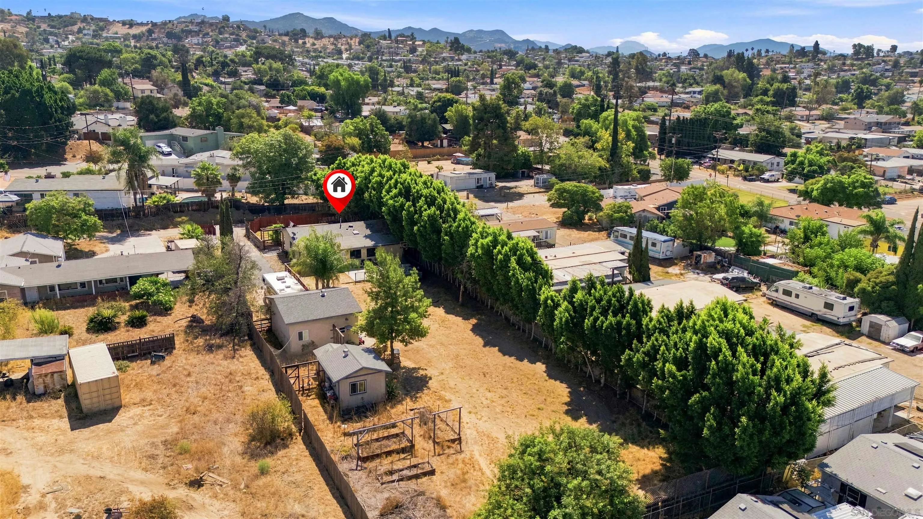 https://cdn.realtyfeed.com/cdn/127/260020115/c7ac4caec21fce5f010f14ab0dfc8983.webp