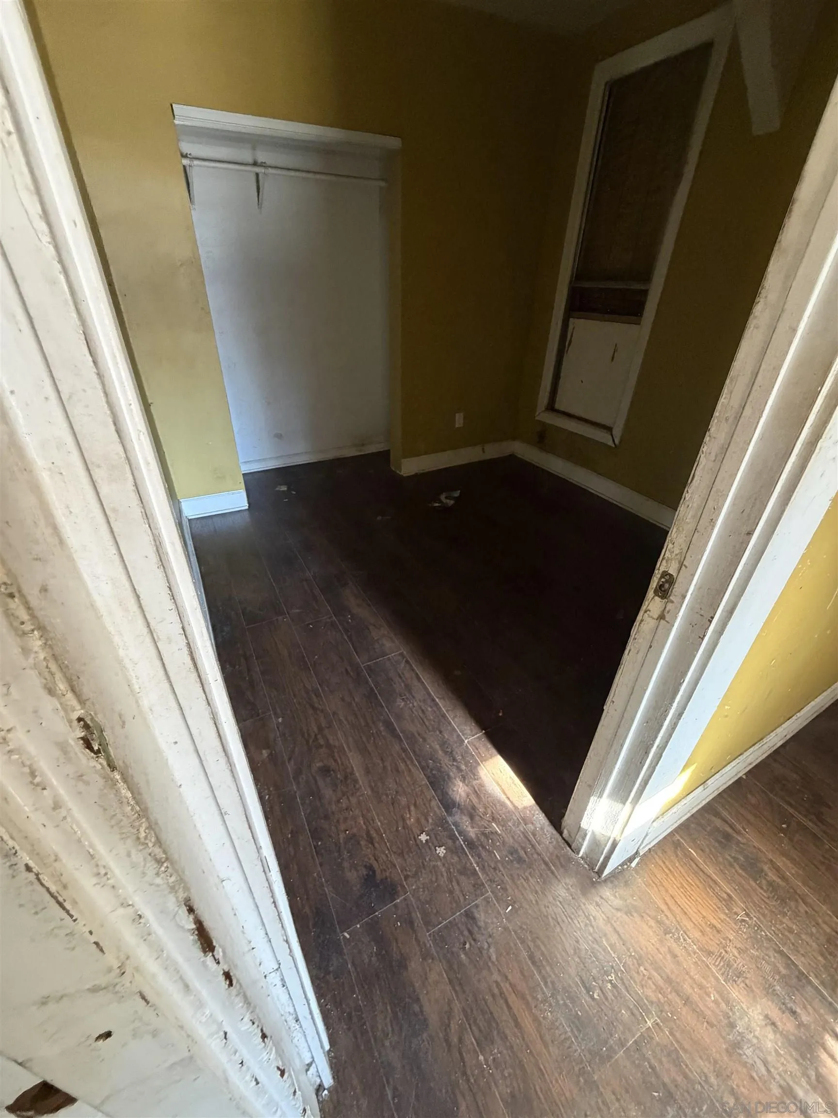 https://cdn.realtyfeed.com/cdn/127/260020117/8818a43aa9a0fcd55abda342c2ad1e3f.webp