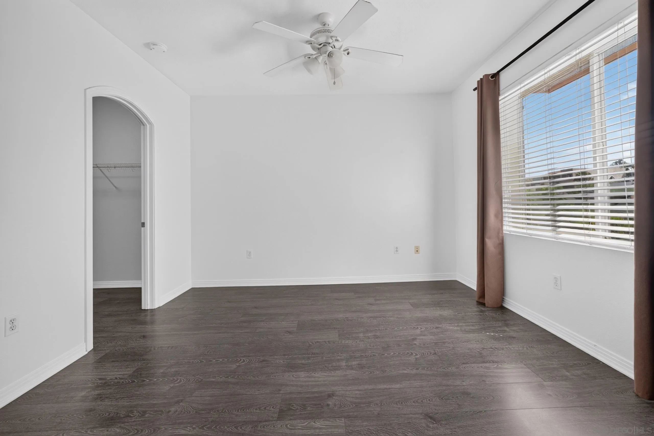 Photo #15: 260020119 Listing: Photo #15