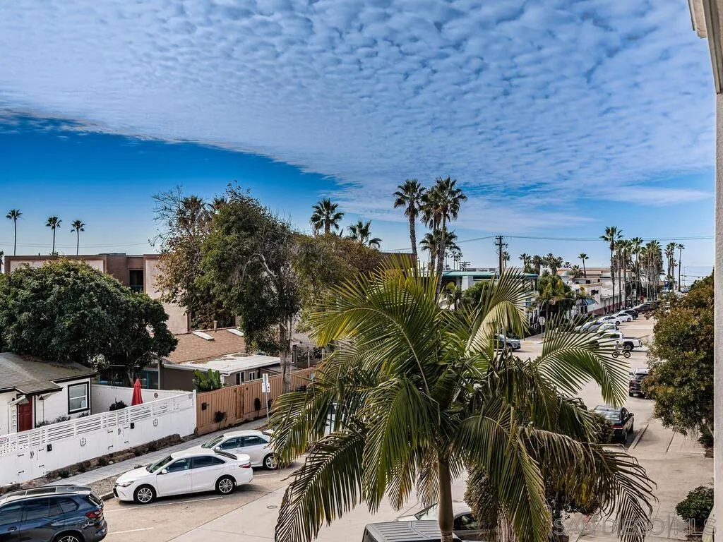 San Diego, CA 92109