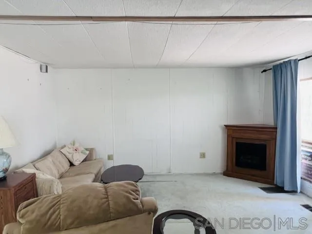 https://cdn.realtyfeed.com/cdn/127/260020131/05e3687f2f1797df3213825858e671df.webp