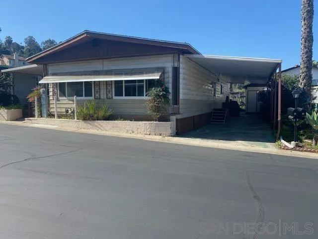https://cdn.realtyfeed.com/cdn/127/260020133/4b07dbdbdff2917ff35fca7acfed56c2.webp
