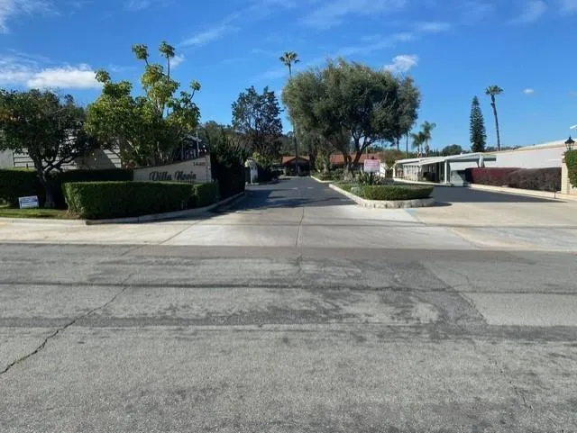 https://cdn.realtyfeed.com/cdn/127/260020133/7986a792b906287e5d66161d6d86ea08.webp