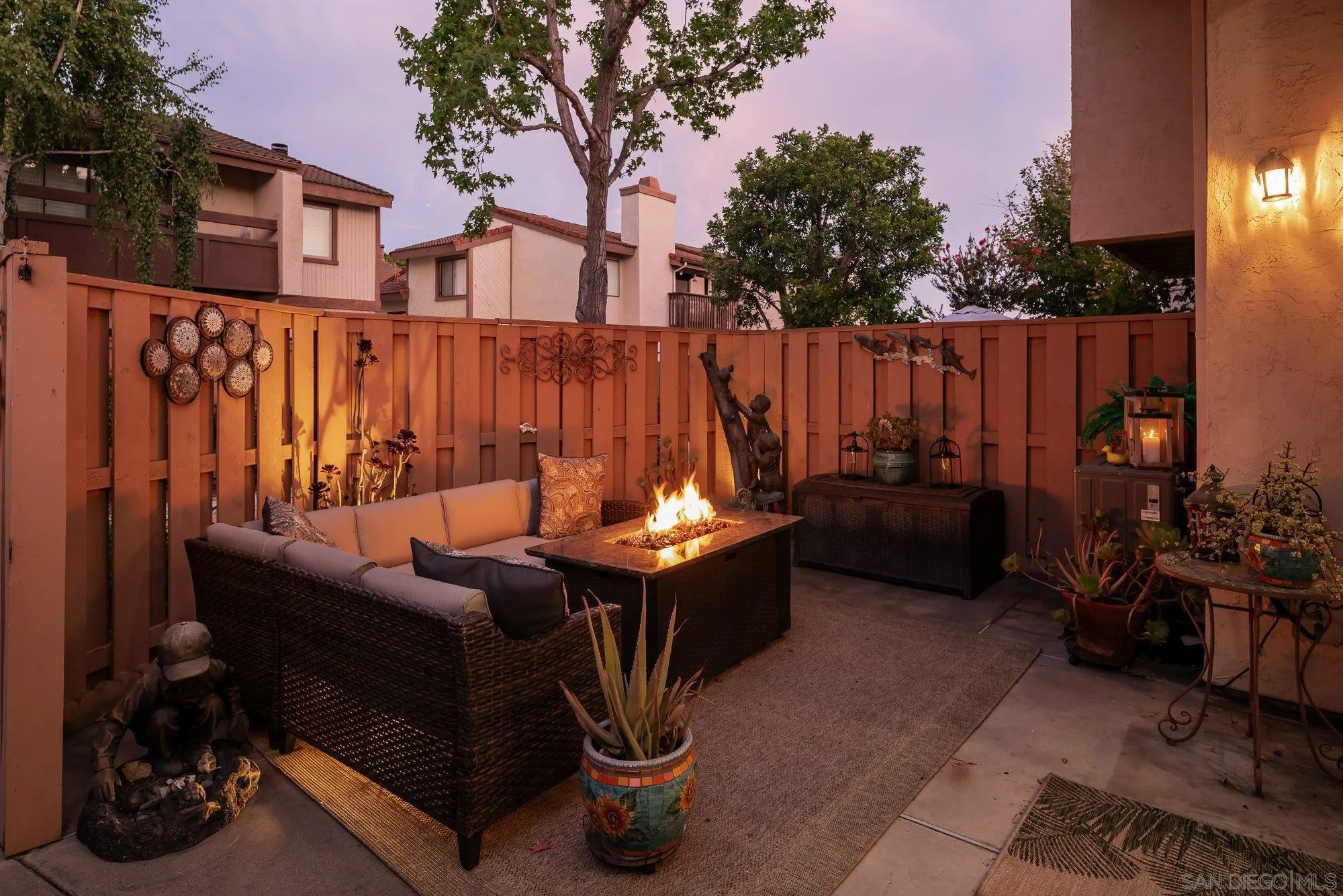 Photo #6: 260020135 Listing: Photo #6