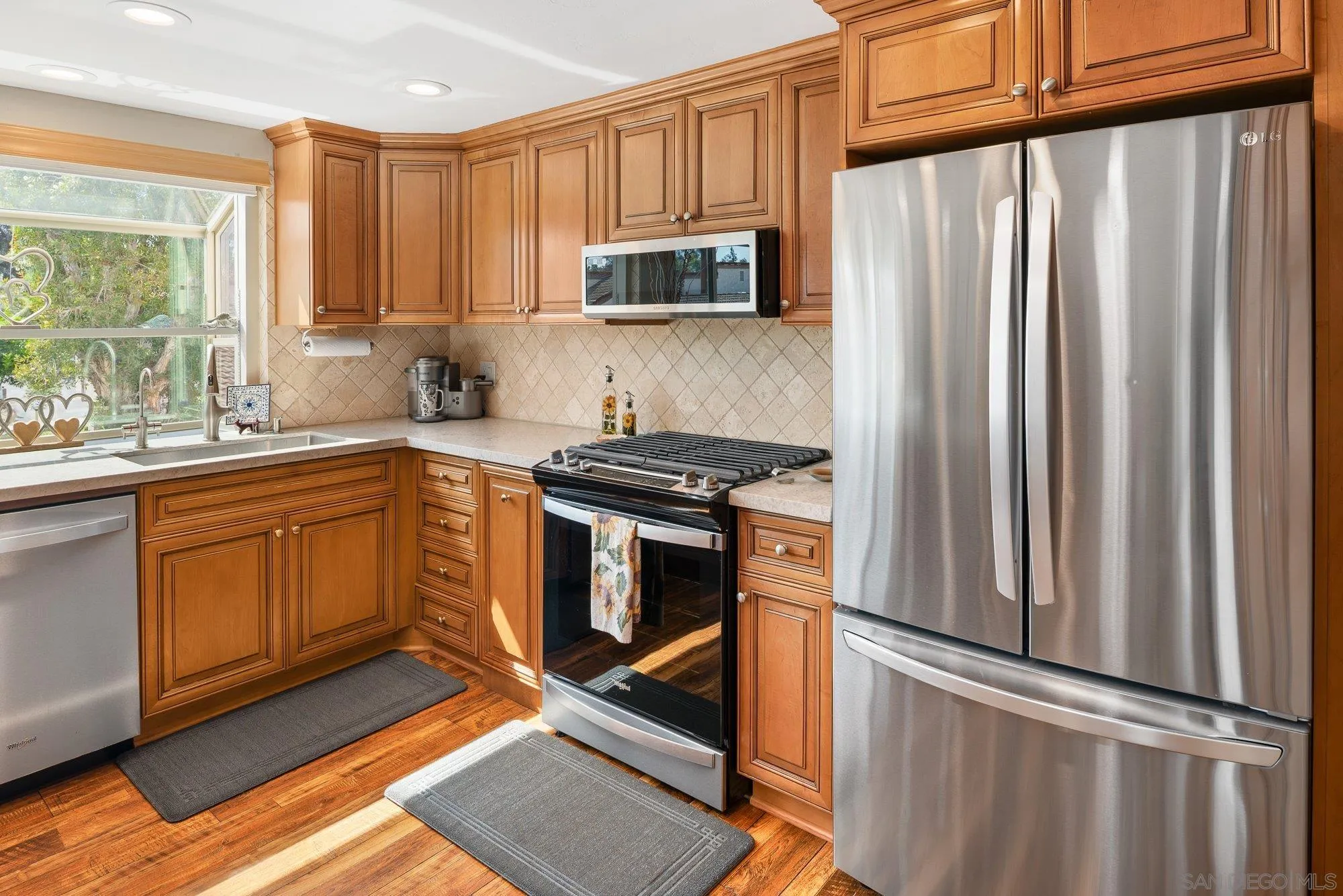 Photo #24: 260020135 Listing: Photo #24