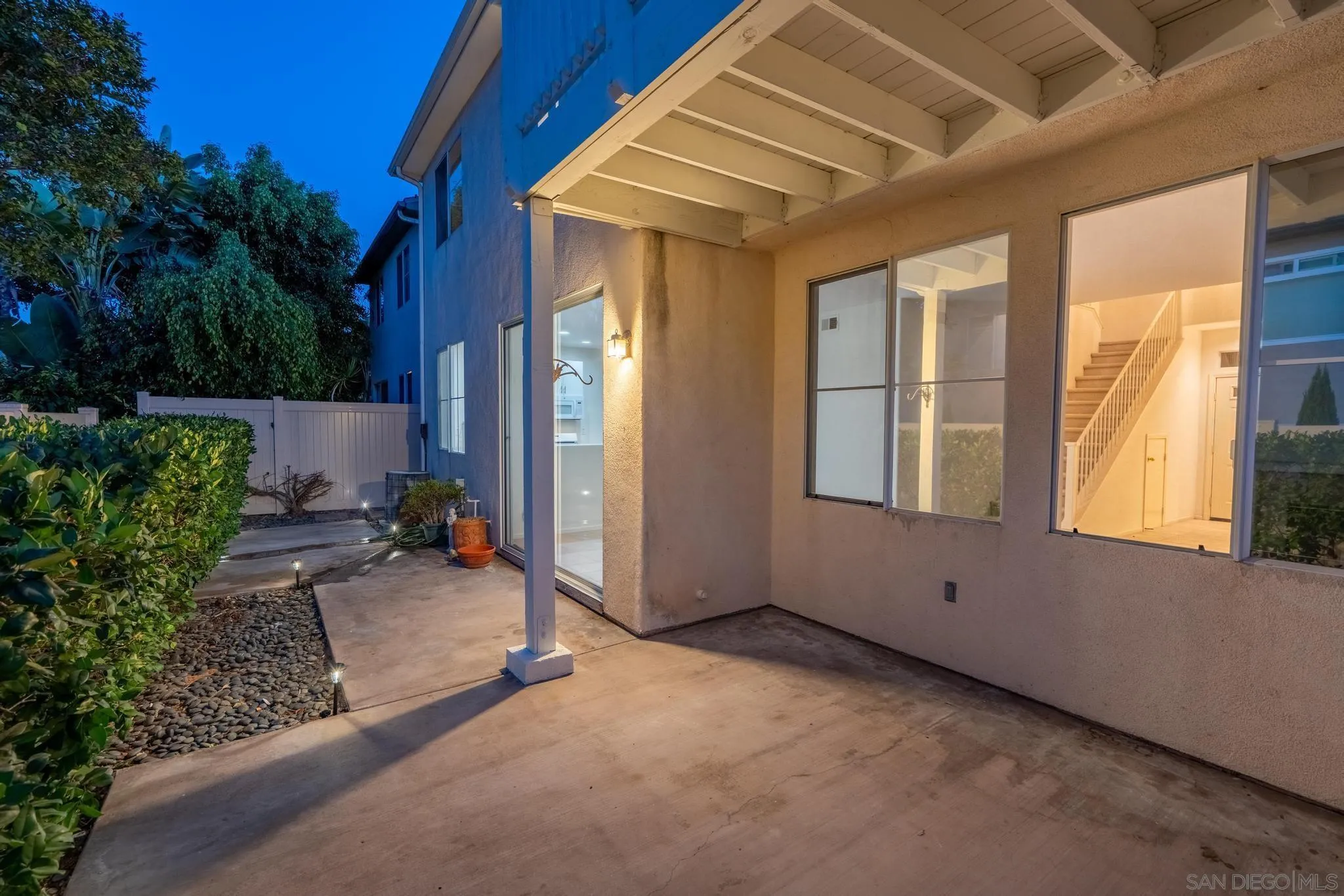 https://cdn.realtyfeed.com/cdn/127/260020136/8a910600688503d4c293ca9268ecbb67.webp