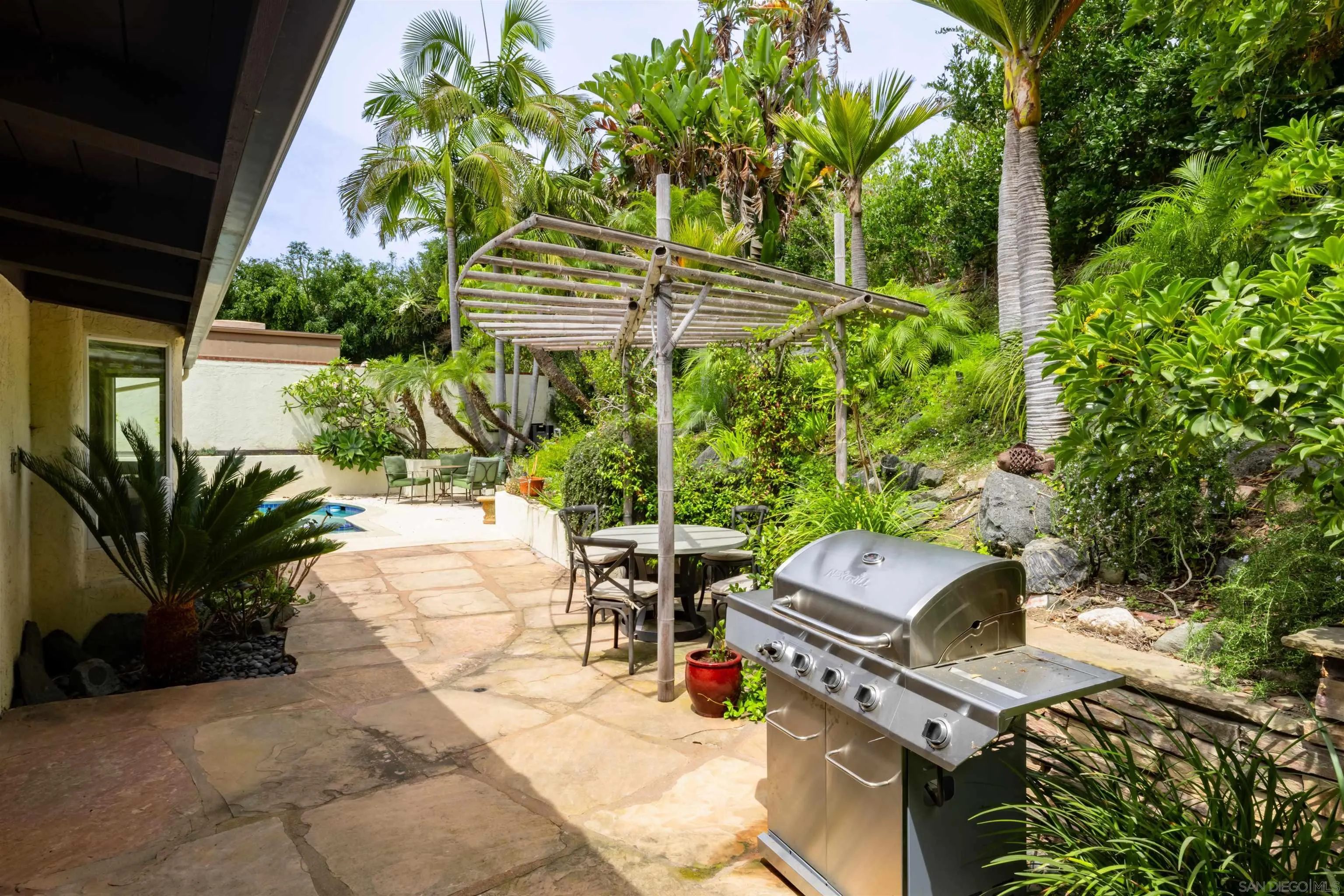 https://cdn.realtyfeed.com/cdn/127/260020143/3a82df6af0651a6812a46d6780b133c3.webp