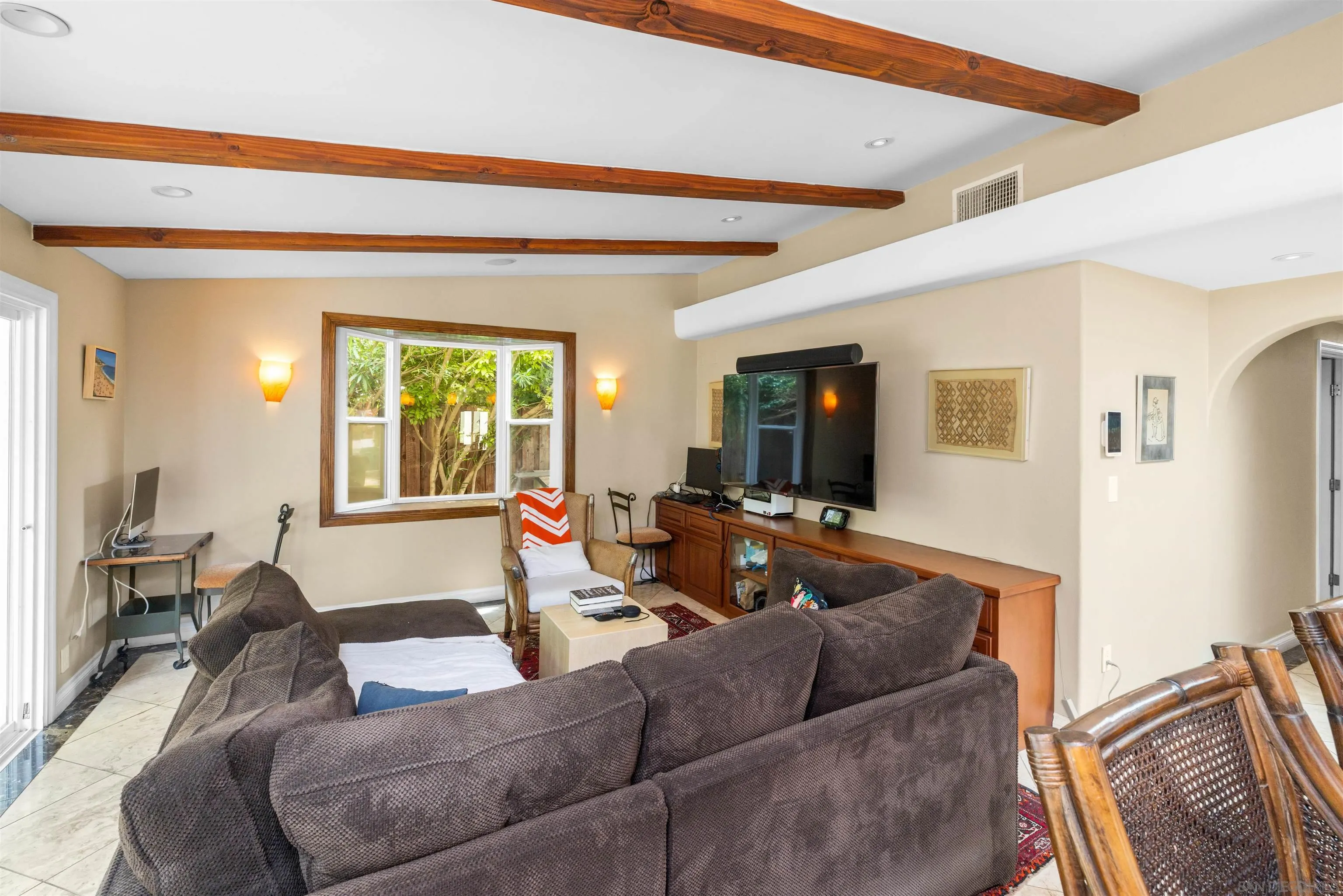 https://cdn.realtyfeed.com/cdn/127/260020143/3ba447328910e405a76eb838d49378dd.webp