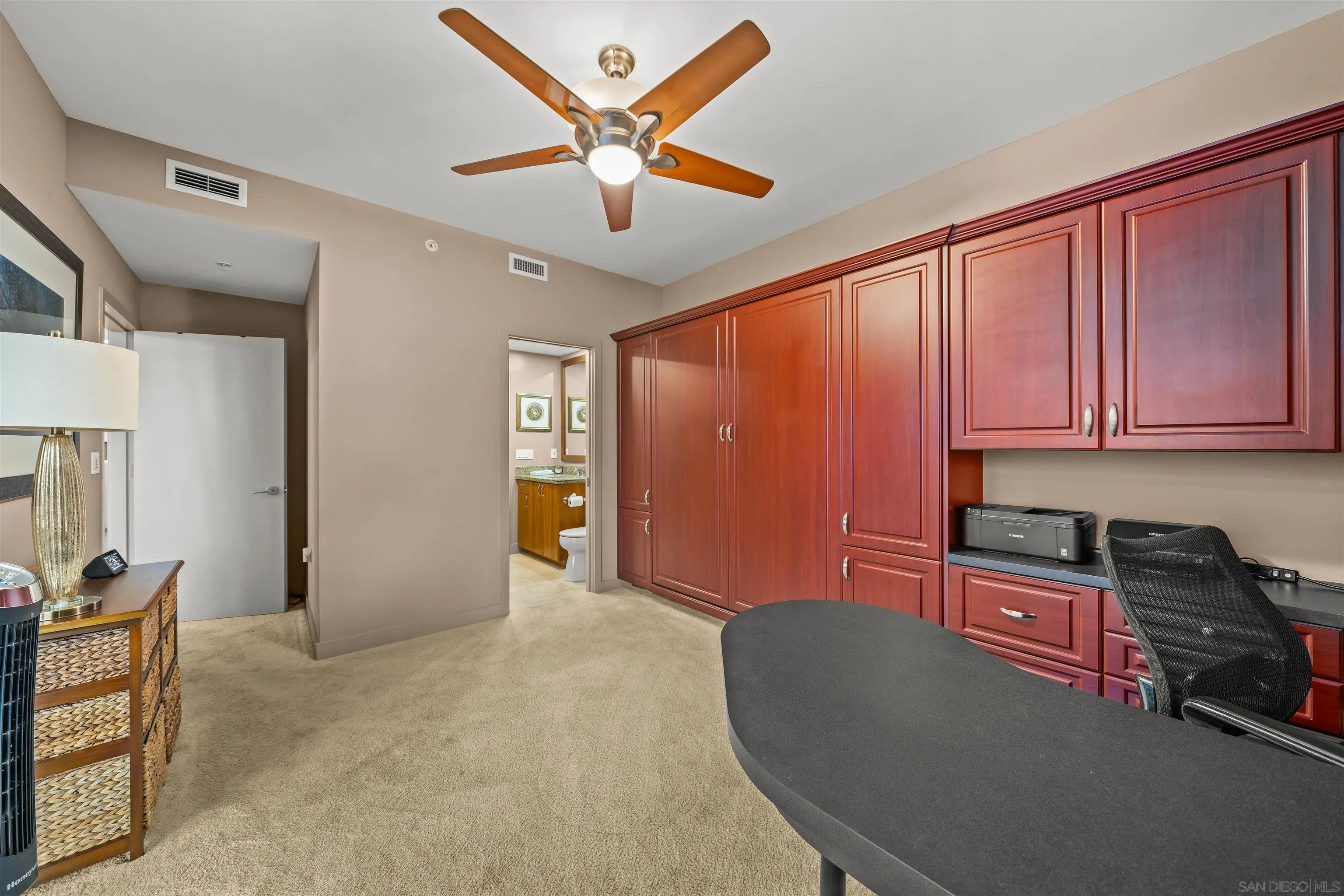 Photo #31: 260020145 Listing: Photo #31