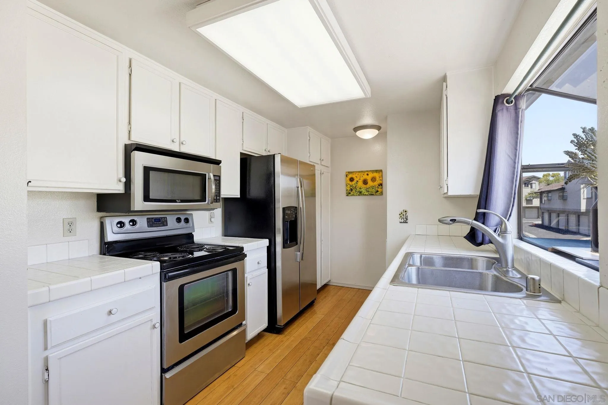 Photo #8: 260020148 Listing: Photo #8