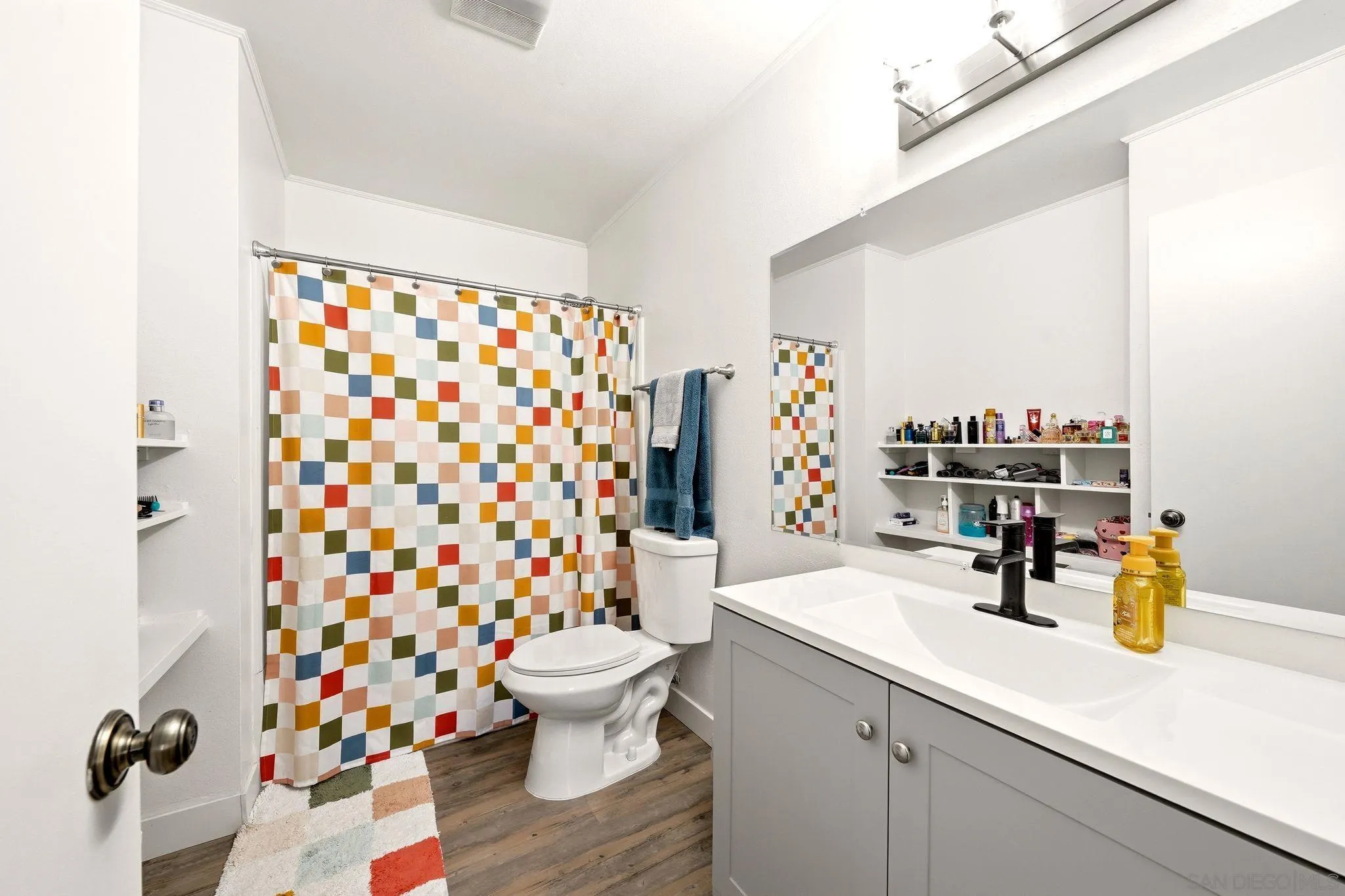 https://cdn.realtyfeed.com/cdn/127/260020149/28f36c7ae58d7aff873cb13721fa1eae.webp