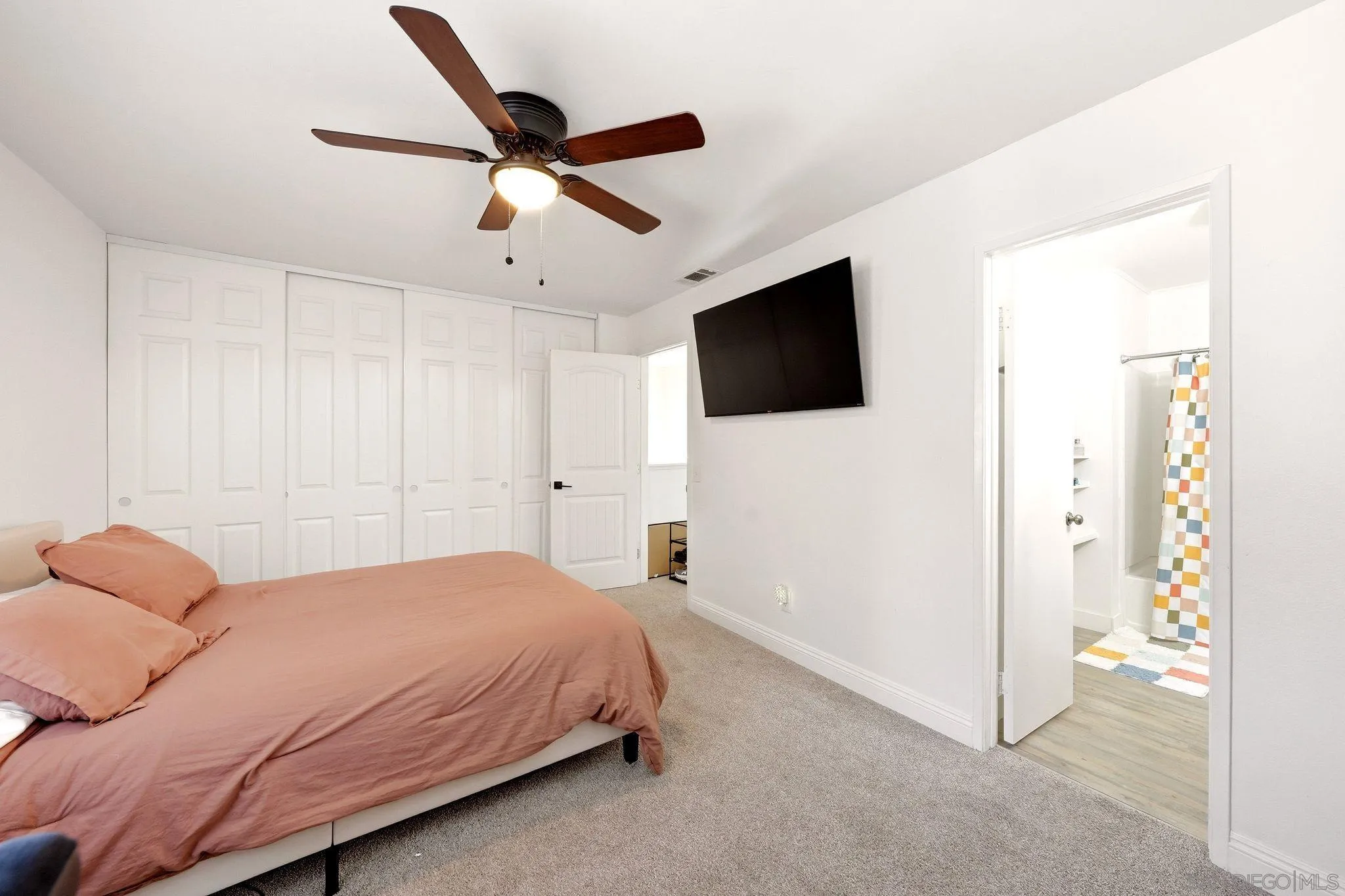 https://cdn.realtyfeed.com/cdn/127/260020149/3f988df22f0861b4103fdcb097ff4f6e.webp