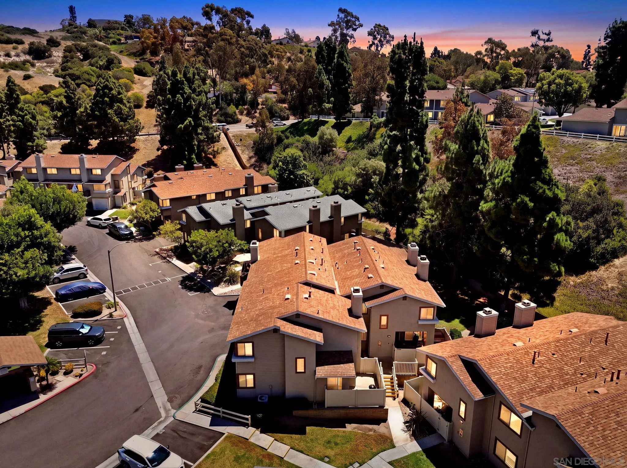 https://cdn.realtyfeed.com/cdn/127/260020149/92f0622d1af2cb86c01457fc0823b894.webp