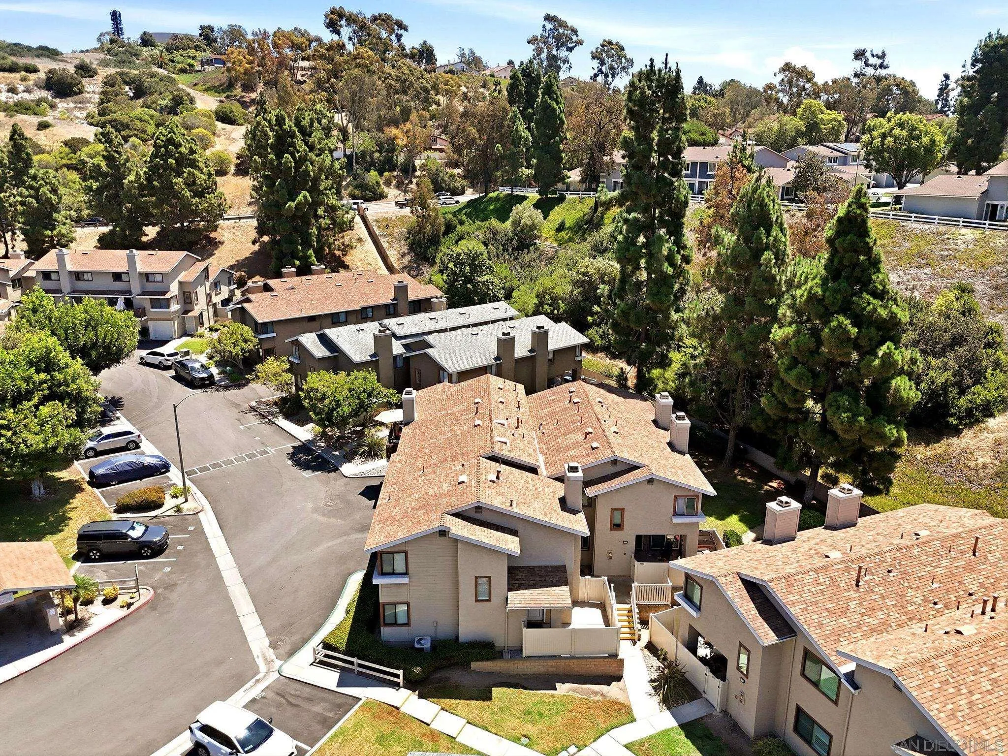 https://cdn.realtyfeed.com/cdn/127/260020149/f2e6306a90a5baa57a55a414126595b7.webp