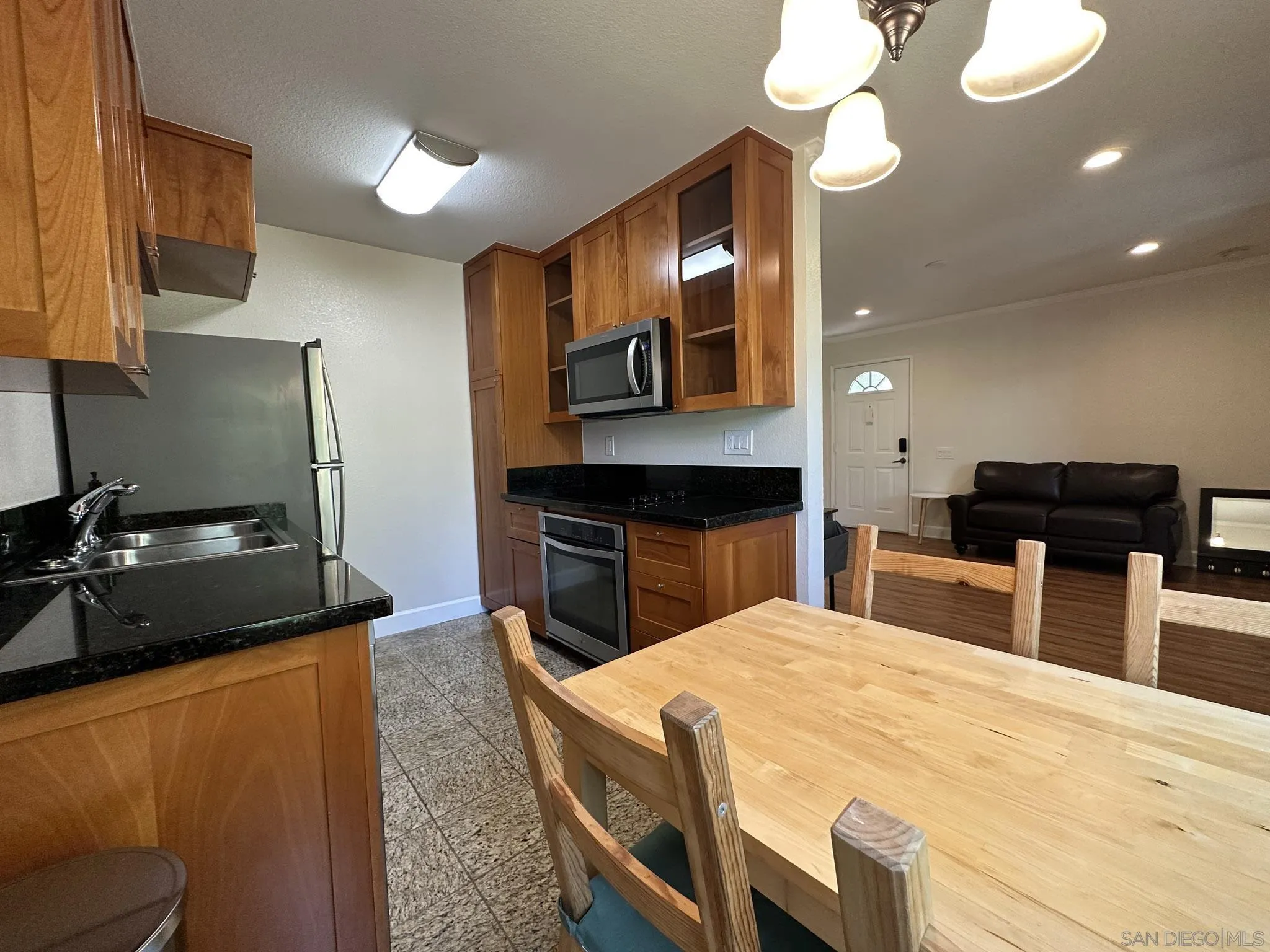 8521 Villa La Jolla Unit A, La Jolla, CA 92037 - Photo 4 of 28, La Jolla, CA