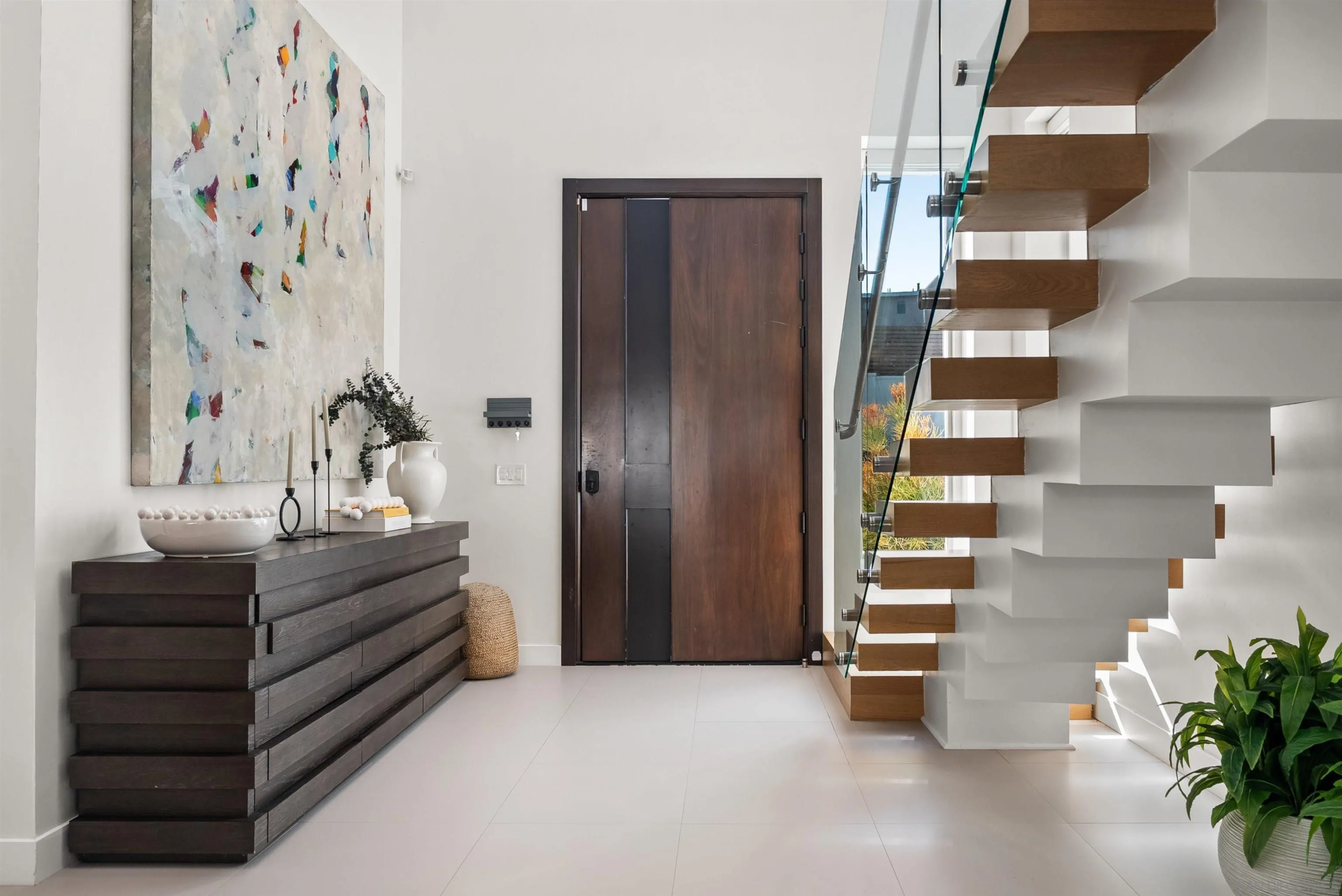 https://cdn.realtyfeed.com/cdn/127/260020160/345fe836ce95b153fde728a6f983027a.webp