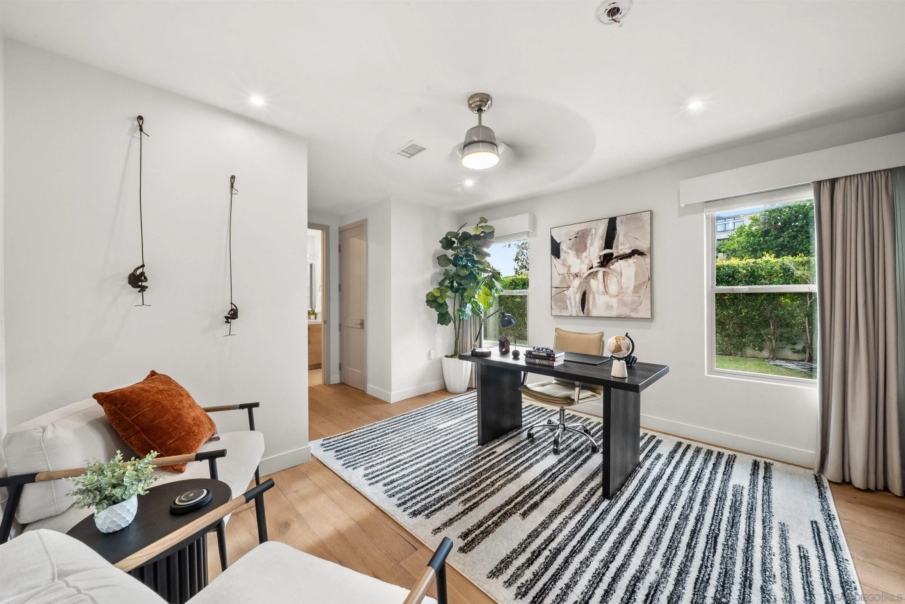 https://cdn.realtyfeed.com/cdn/127/260020160/49b4b60e3b5dc822c69a320b5f496f2b.webp