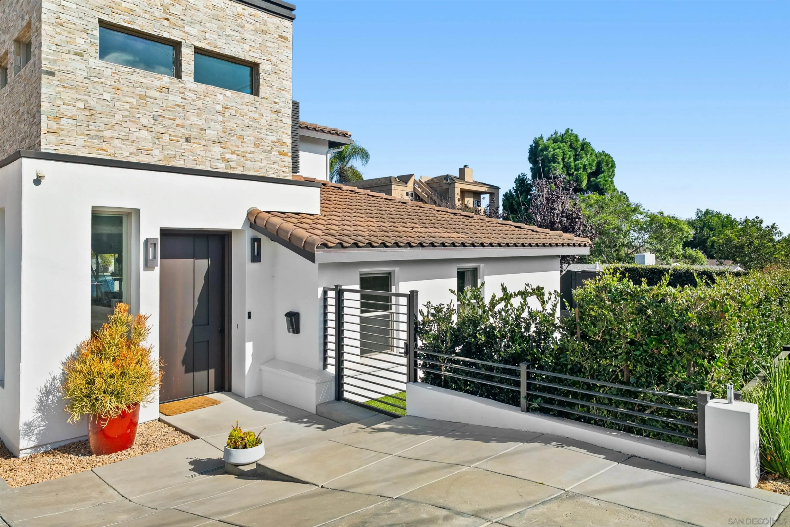 5435 Parkview Dr, La Jolla, CA 92037 - Photo 3 of 50, La Jolla, CA