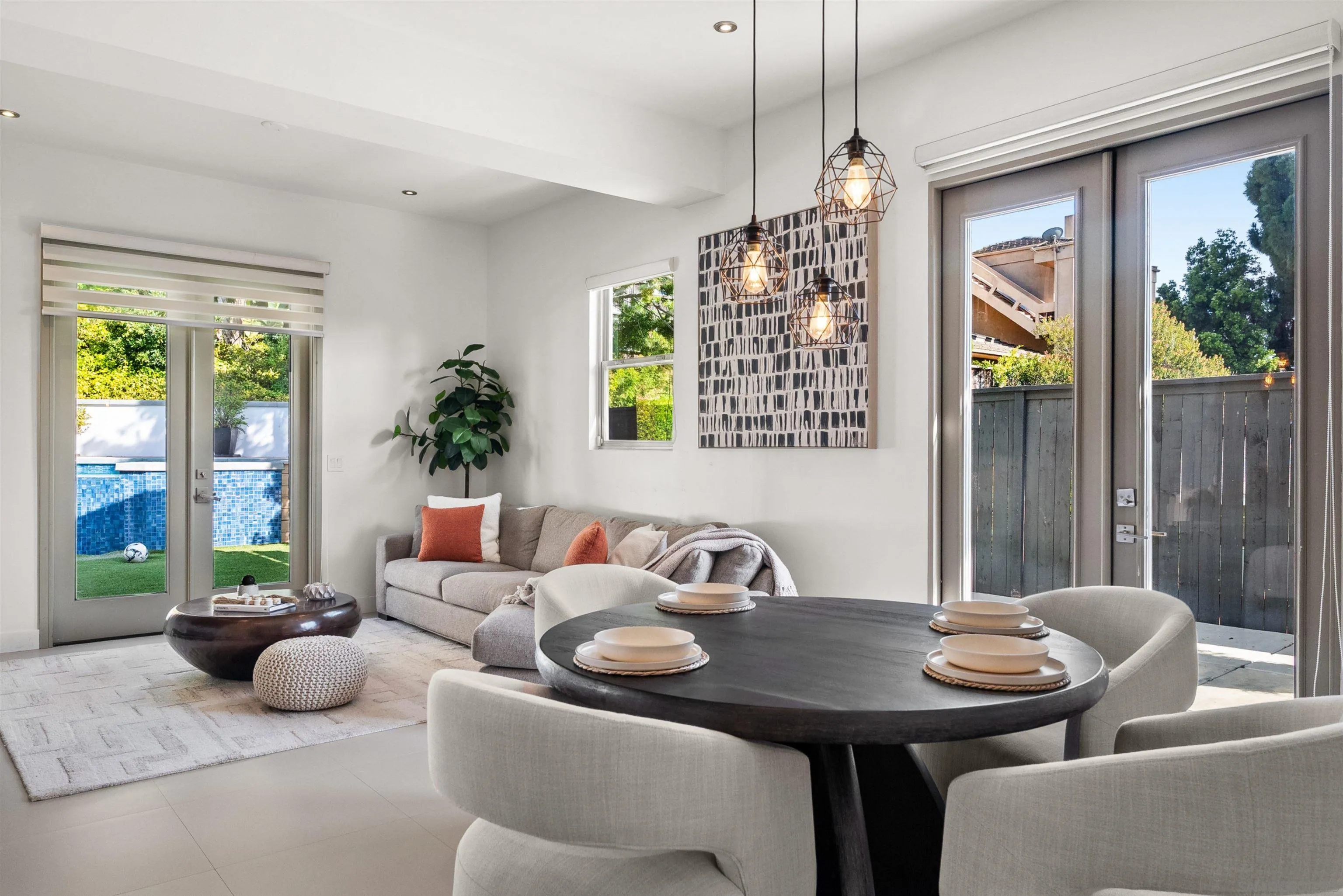 https://cdn.realtyfeed.com/cdn/127/260020160/8ebe2317a6c4527c3fa548d059096eeb.webp